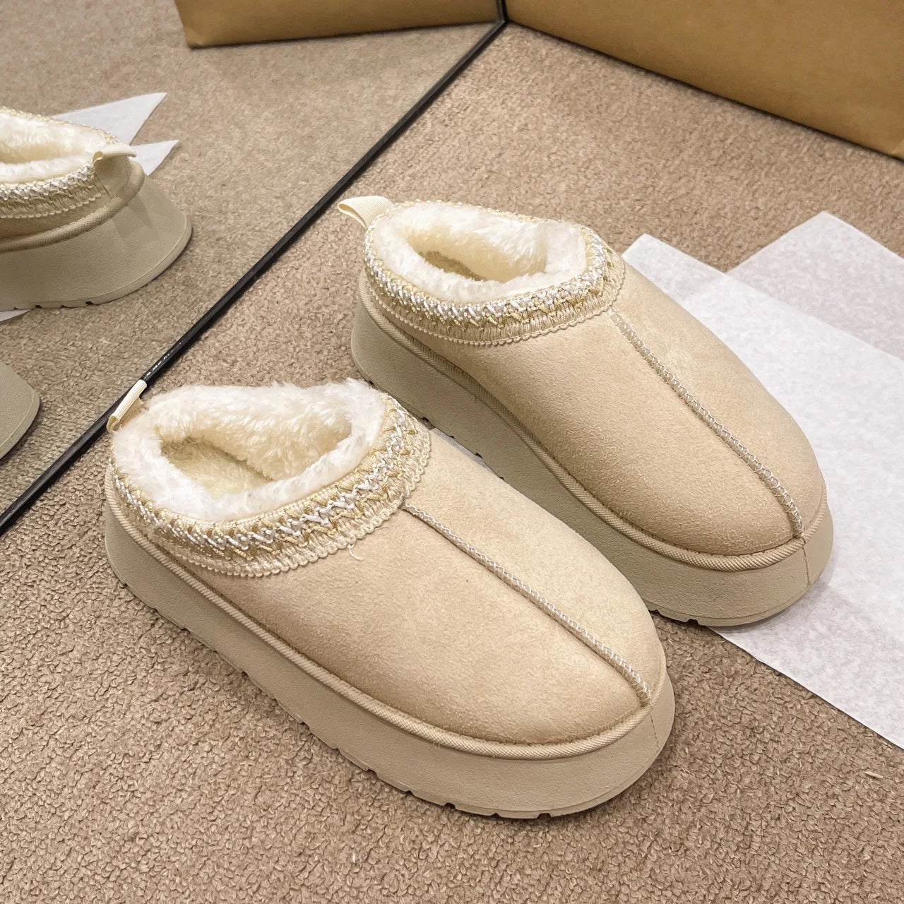 LYNOXA Cozy Winter Platform Mules™
