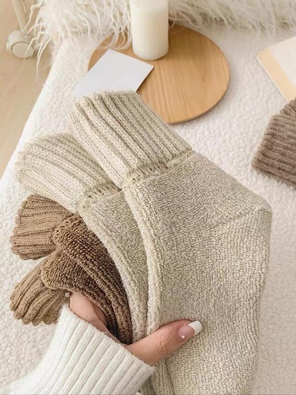Lynoxa™ CozyWool Thick Mid-Calf Socks